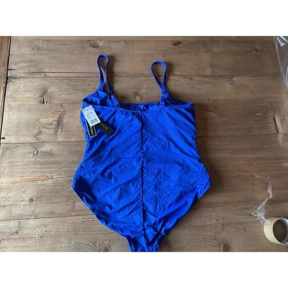 La Blanca Women's One Piece Swimsuit Island Goddess Shirred Side - Picture 4 of 4